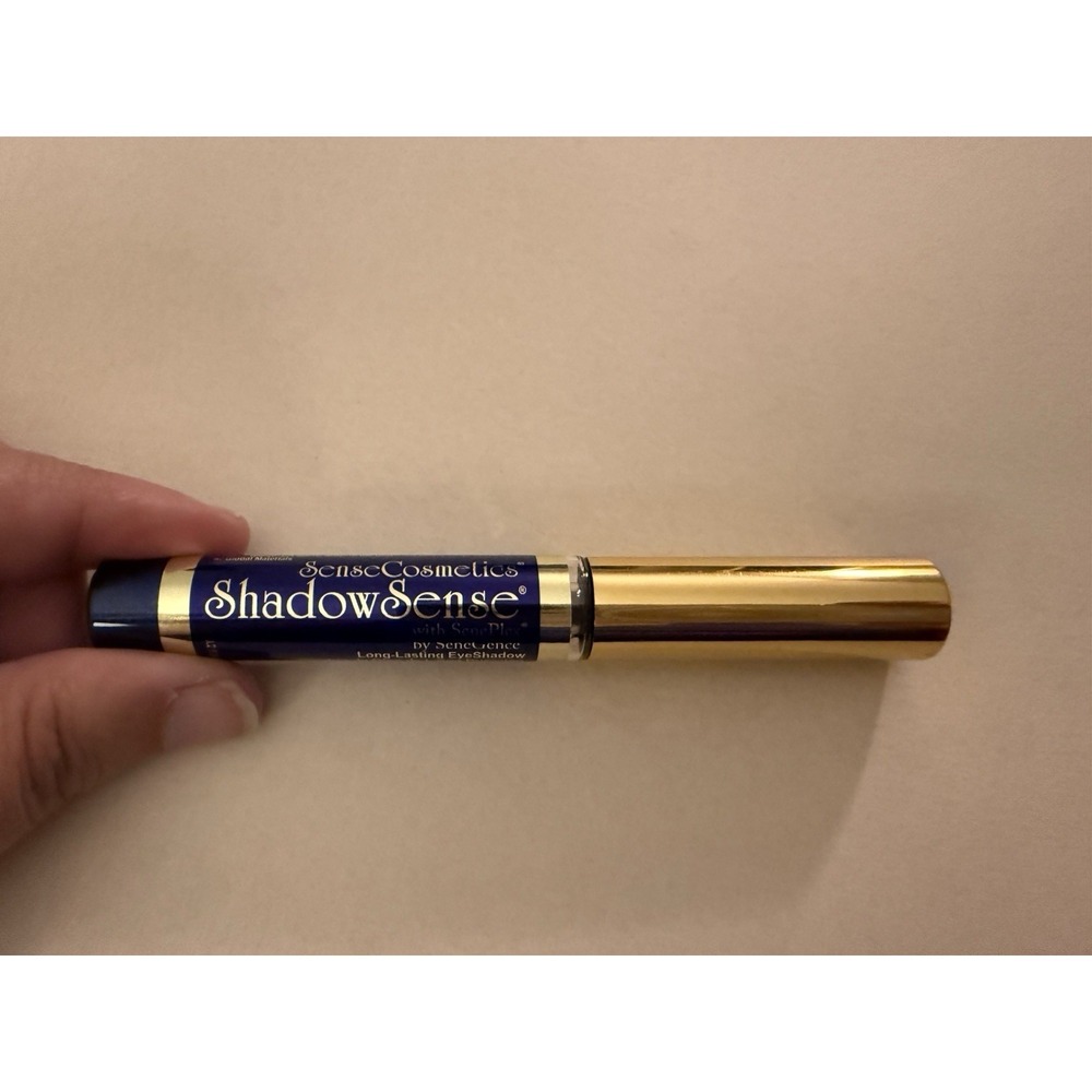 ShadowSense Lapis Glitter Long Lasting Eye Shadow Color Sealed and Full Size